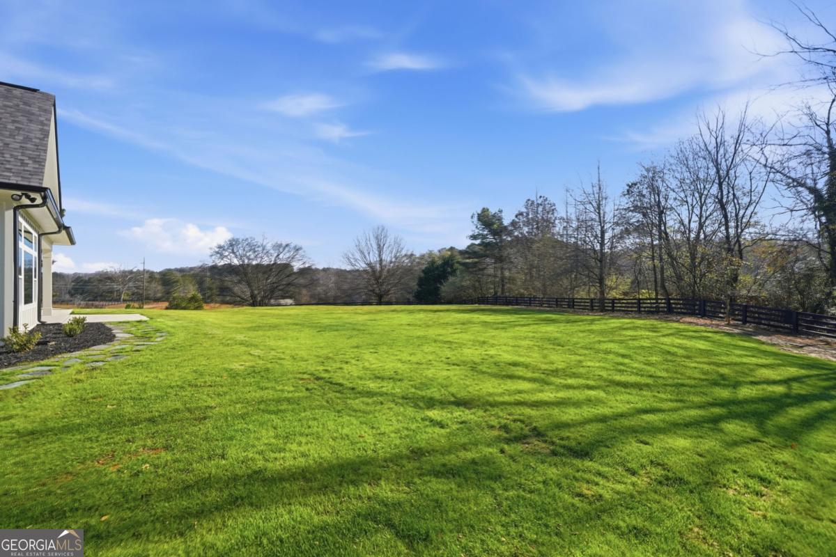 Canton, Georgia, 30115, United States, 5 Bedrooms Bedrooms, ,4 BathroomsBathrooms,Residential,Active,2002329