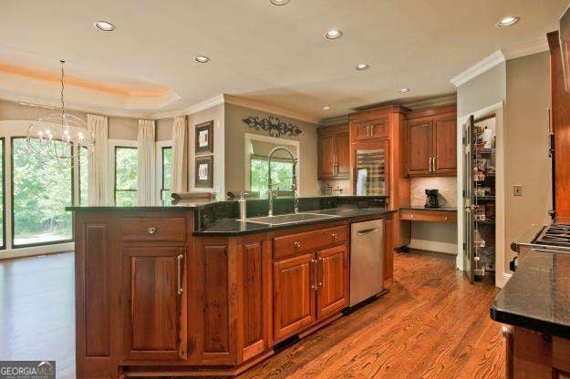 Kennesaw, Georgia, 30152, United States, 5 Bedrooms Bedrooms, ,4 BathroomsBathrooms,Residential,Active,2045507