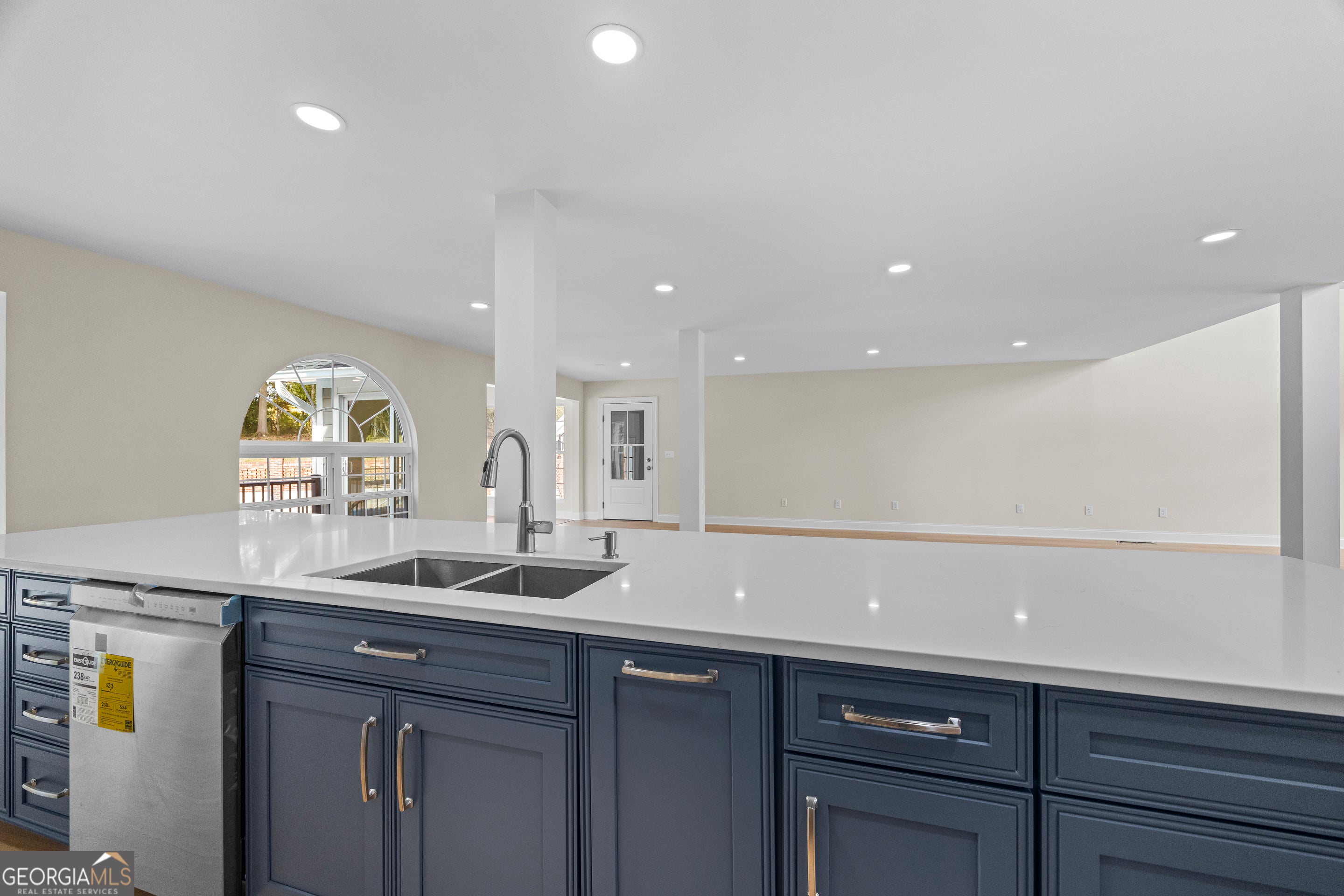 Martin, Georgia, 30557, United States, 6 Bedrooms Bedrooms, ,5 BathroomsBathrooms,Residential,Active,1964253