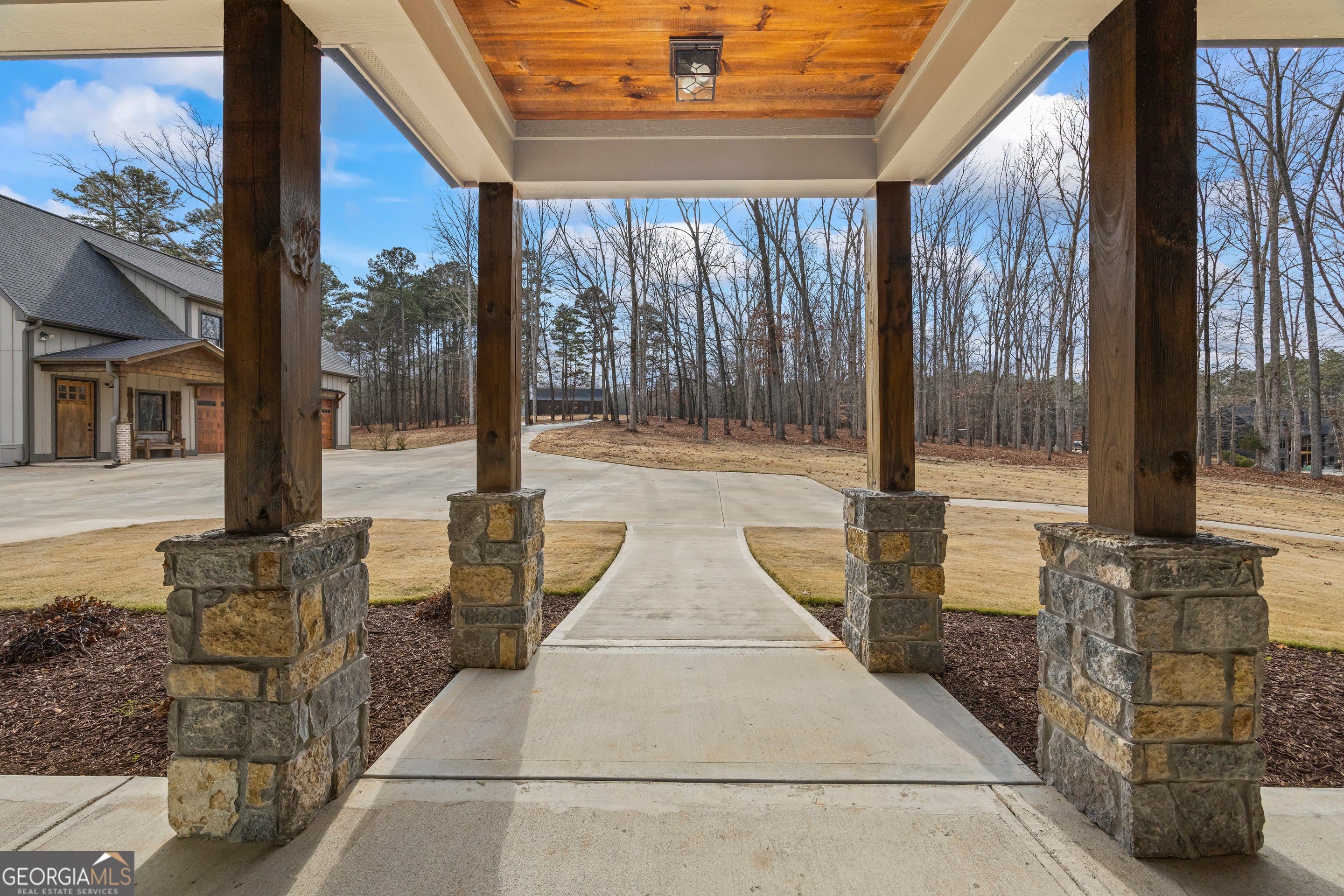 Hartwell, Georgia, 30643, United States, 6 Bedrooms Bedrooms, ,6 BathroomsBathrooms,Residential,Active,2011216
