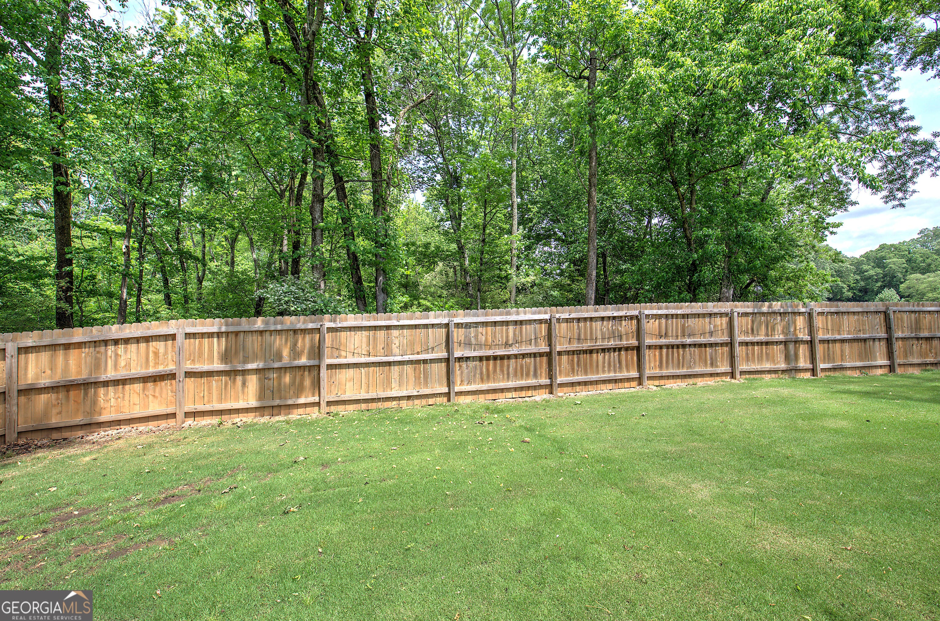Marietta, Georgia, 30068, United States, 6 Bedrooms Bedrooms, ,5 BathroomsBathrooms,Residential,Active,2044581