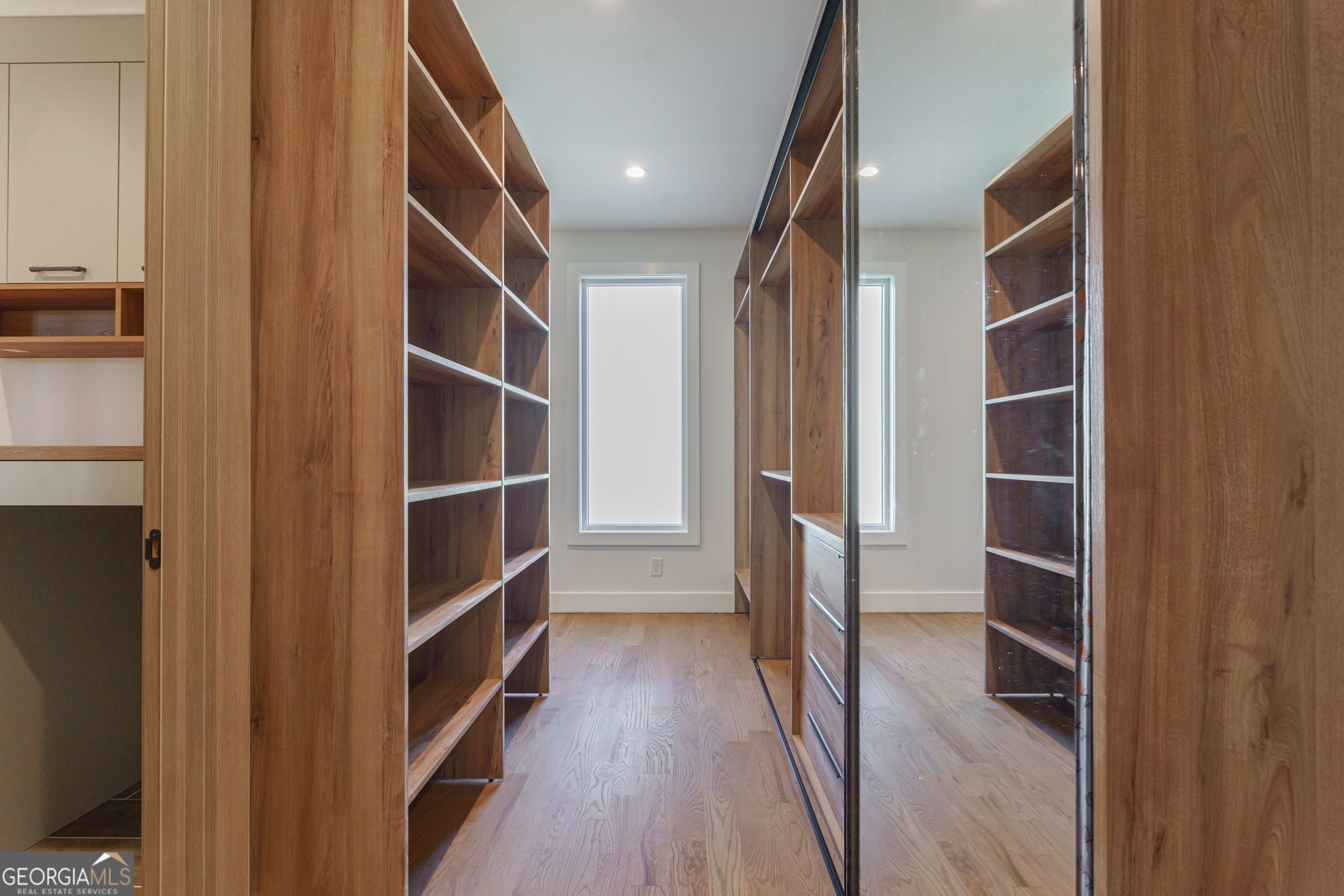 Cumming, Georgia, 30041, United States, 4 Bedrooms Bedrooms, ,4 BathroomsBathrooms,Residential,Active,1969675