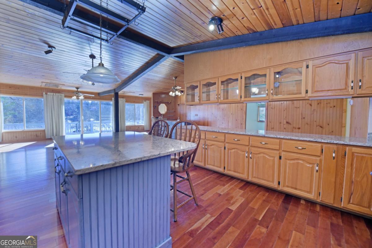 Blairsville, Georgia, 30512, United States, 3 Bedrooms Bedrooms, ,3 BathroomsBathrooms,Residential,Active,2009374