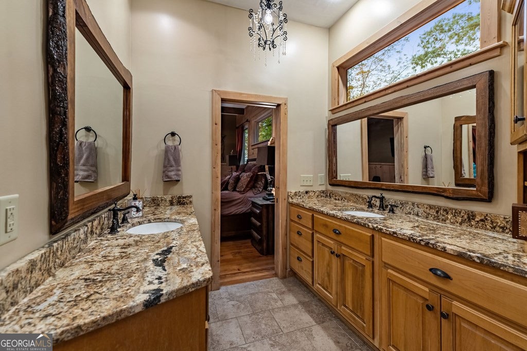 Morganton, Georgia, 30560, United States, 4 Bedrooms Bedrooms, ,5 BathroomsBathrooms,Residential,Active,1953363