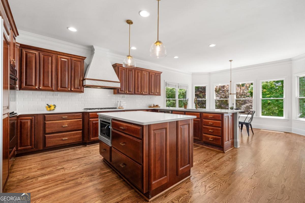 Canton, Georgia, 30114, United States, 5 Bedrooms Bedrooms, ,5 BathroomsBathrooms,Residential,Active,1823975