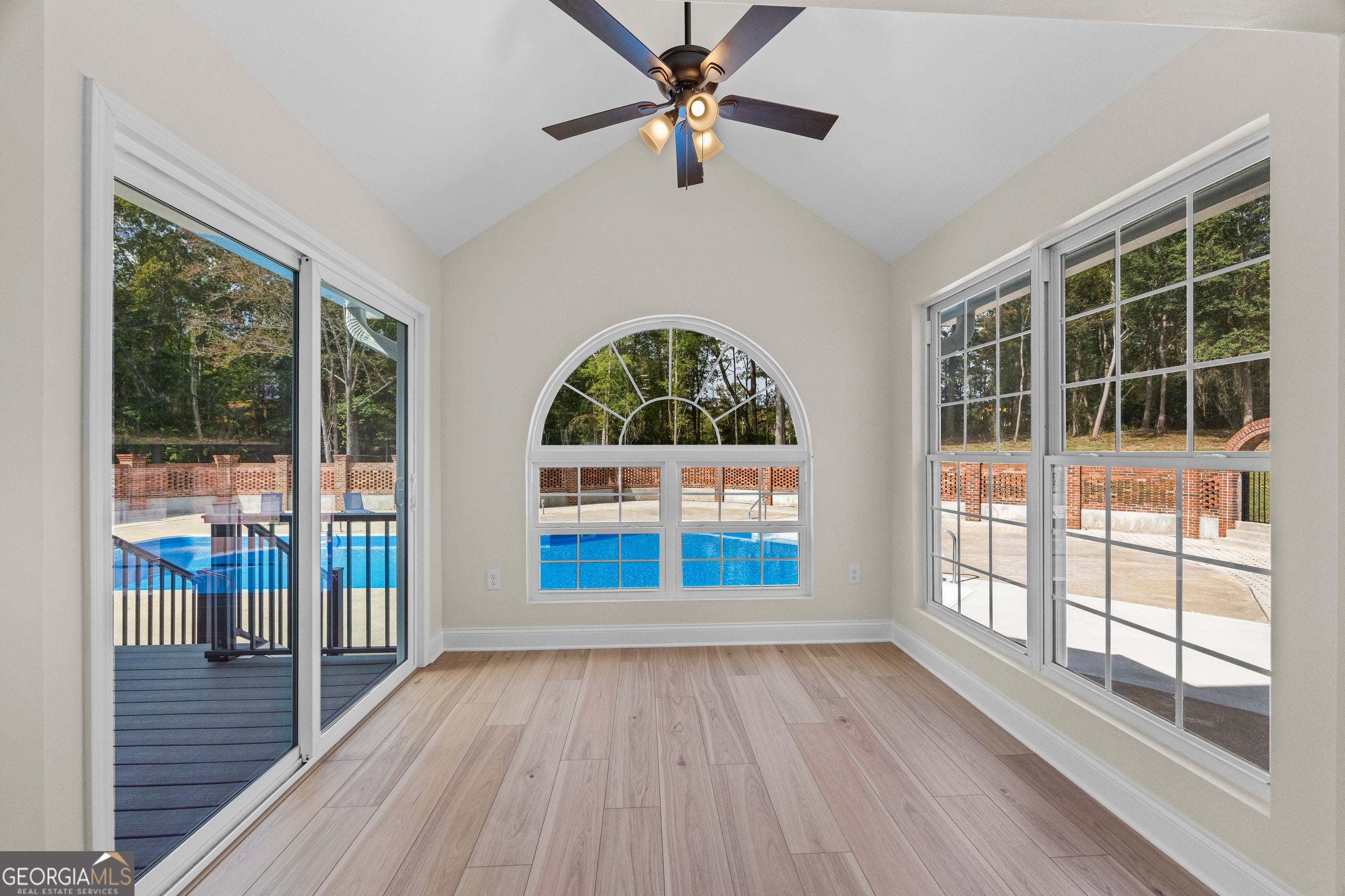 Martin, Georgia, 30557, United States, 6 Bedrooms Bedrooms, ,5 BathroomsBathrooms,Residential,Active,1964253