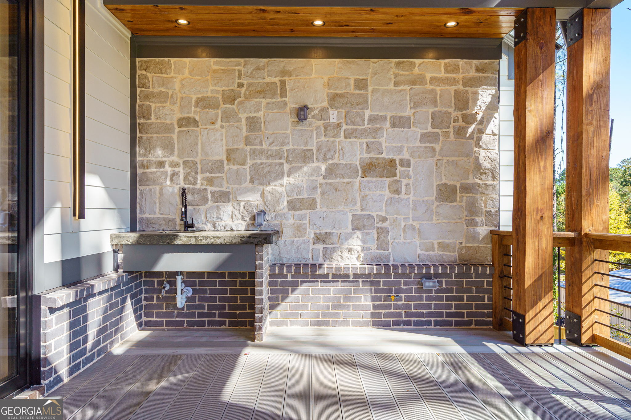 Cumming, Georgia, 30041, United States, 4 Bedrooms Bedrooms, ,4 BathroomsBathrooms,Residential,Active,1969675