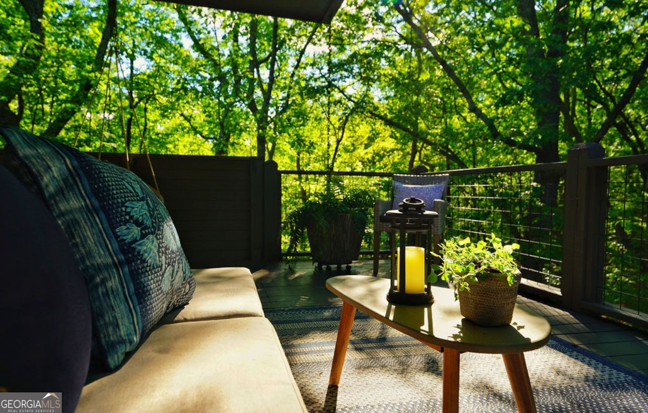 Big Canoe, Georgia, 30143, United States, 5 Bedrooms Bedrooms, ,6 BathroomsBathrooms,Residential,Active,1810518