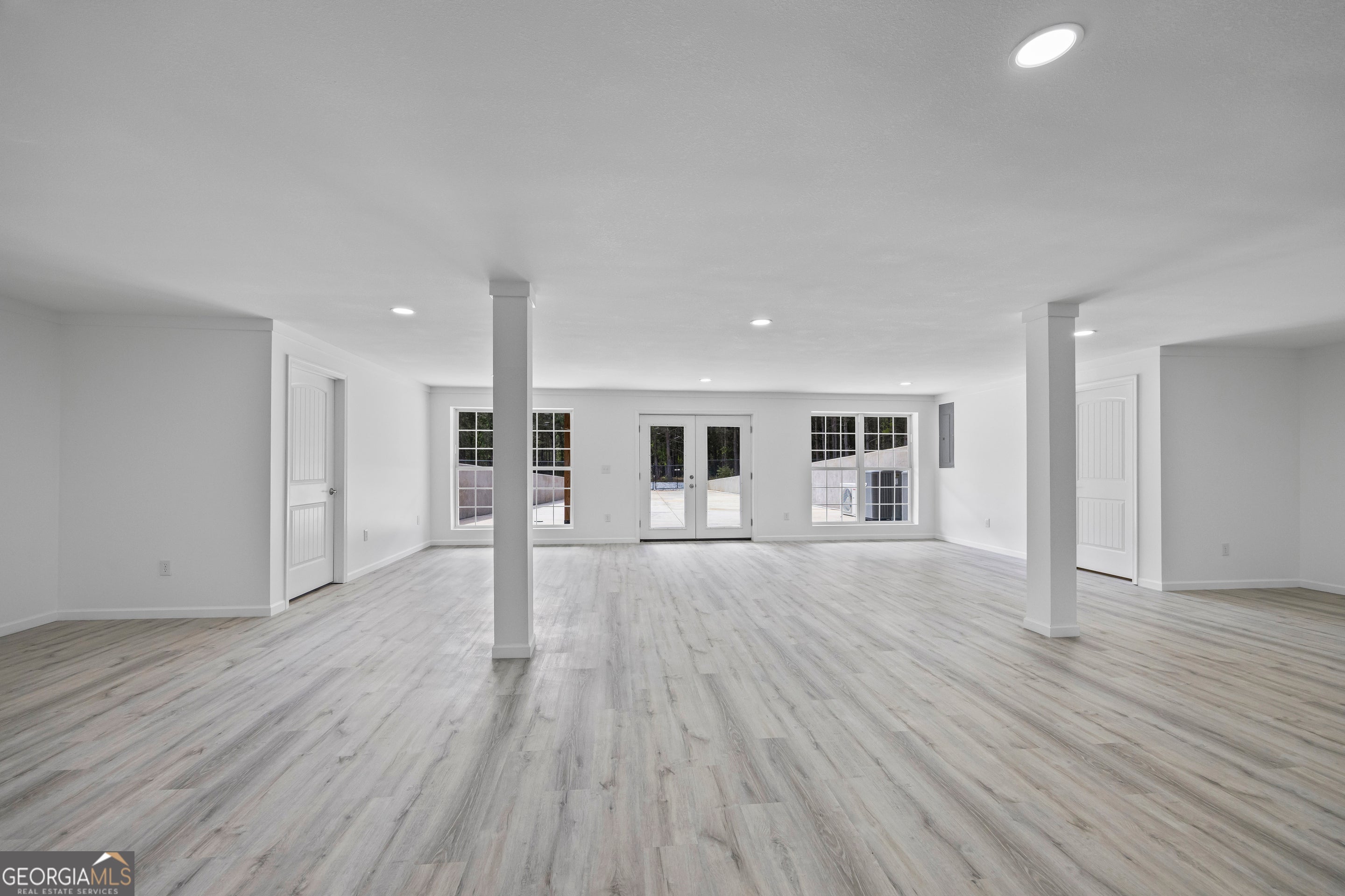 Martin, Georgia, 30557, United States, 6 Bedrooms Bedrooms, ,5 BathroomsBathrooms,Residential,Active,1964253