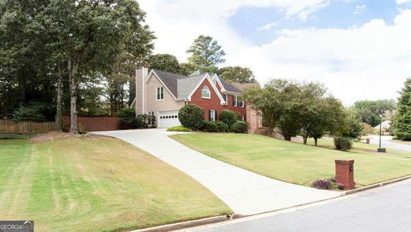 1105 CASTLE POINTE LN, GRAYSON, GA 30017, photo 5 of 69