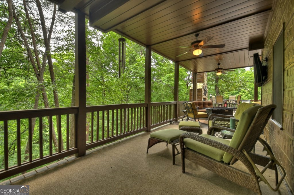 Morganton, Georgia, 30560, United States, 4 Bedrooms Bedrooms, ,6 BathroomsBathrooms,Residential,Active,1945076