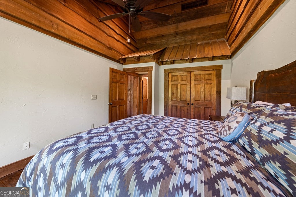 Cherry Log, Georgia, 30522, United States, 5 Bedrooms Bedrooms, ,5 BathroomsBathrooms,Residential,Active,2045694