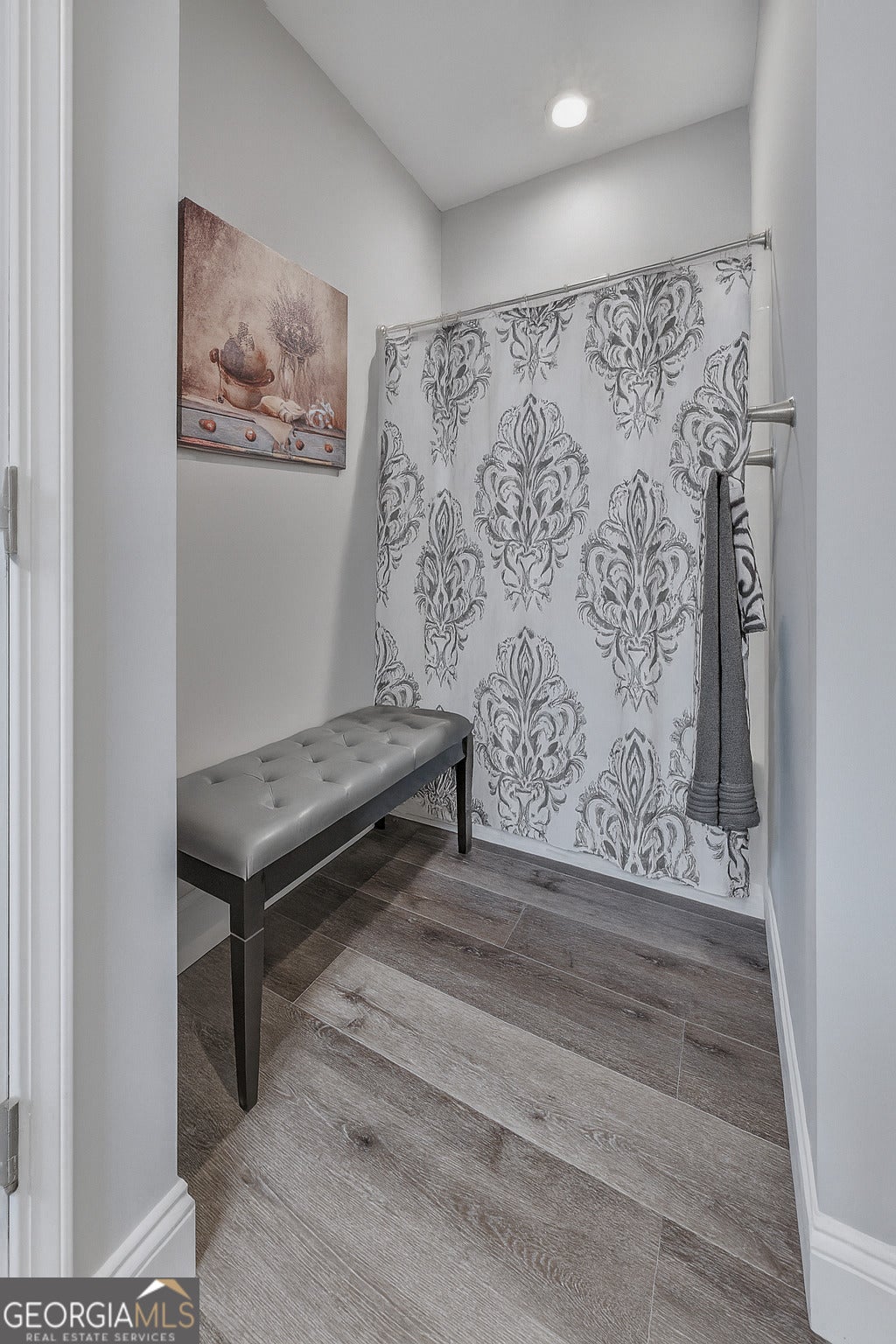 Ellijay, Georgia, 30540, United States, 4 Bedrooms Bedrooms, ,5 BathroomsBathrooms,Residential,Active,1913021