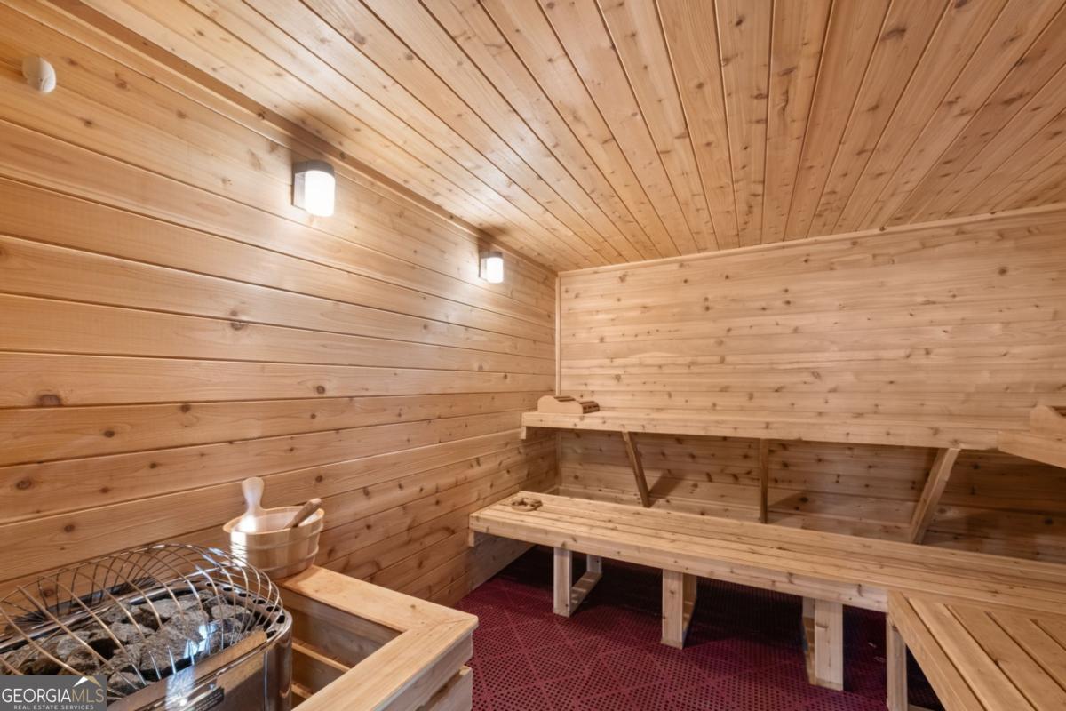 Ellijay, Georgia, 30536, United States, 3 Bedrooms Bedrooms, ,4 BathroomsBathrooms,Residential,Active,1968415