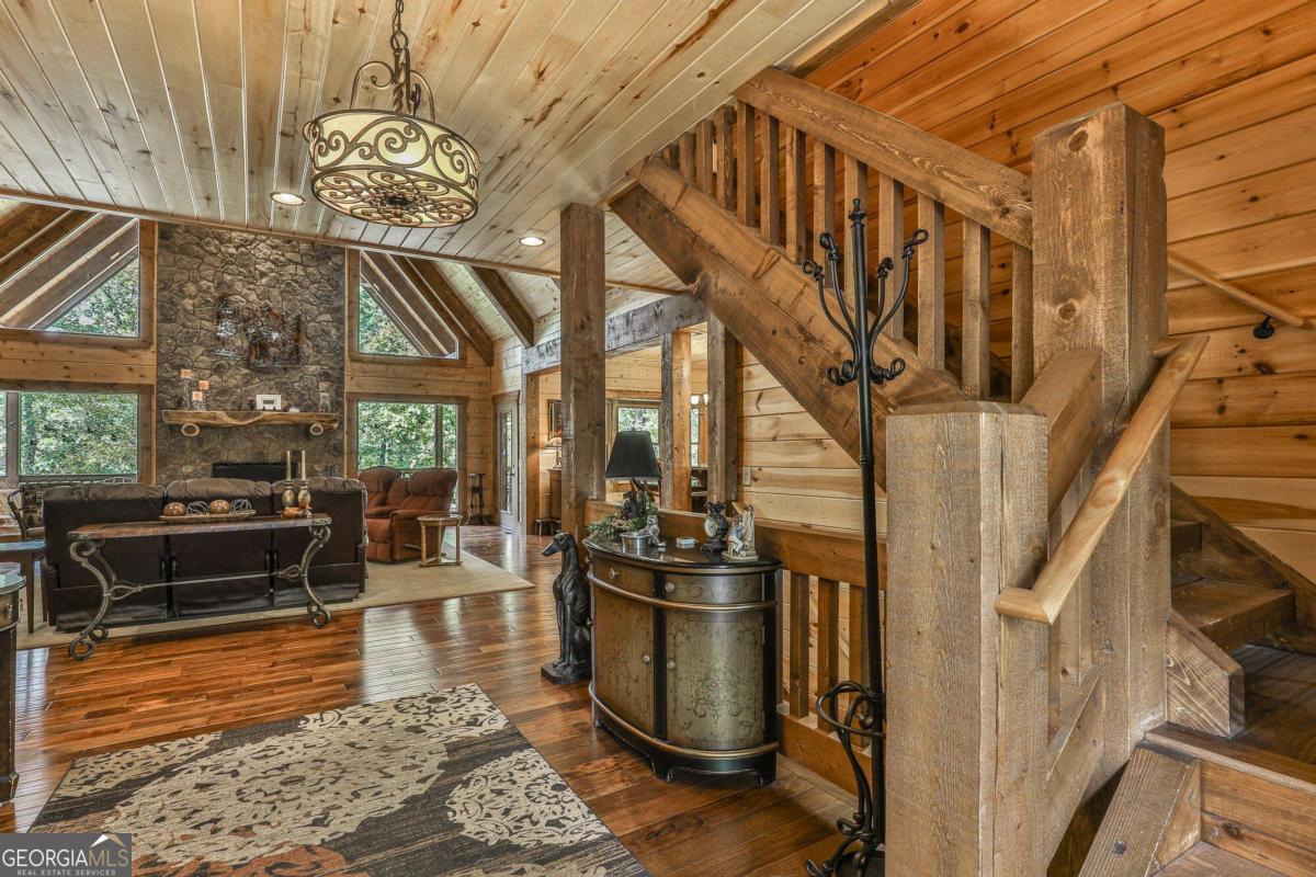 Talking Rock, Georgia, 30175, United States, 5 Bedrooms Bedrooms, ,5 BathroomsBathrooms,Residential,Active,1914617