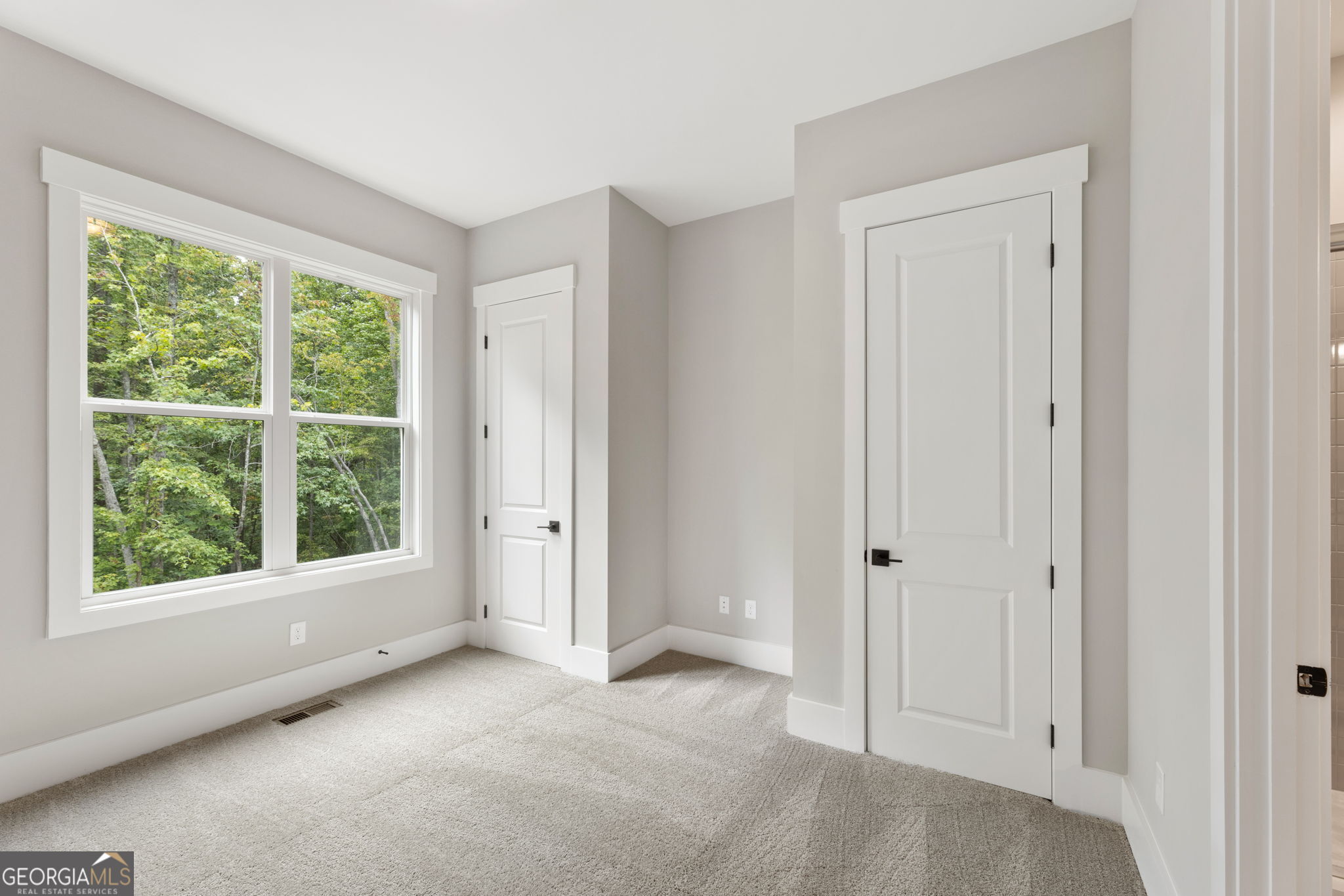 Cumming, Georgia, 30041, United States, 5 Bedrooms Bedrooms, ,5 BathroomsBathrooms,Residential,Active,1904166