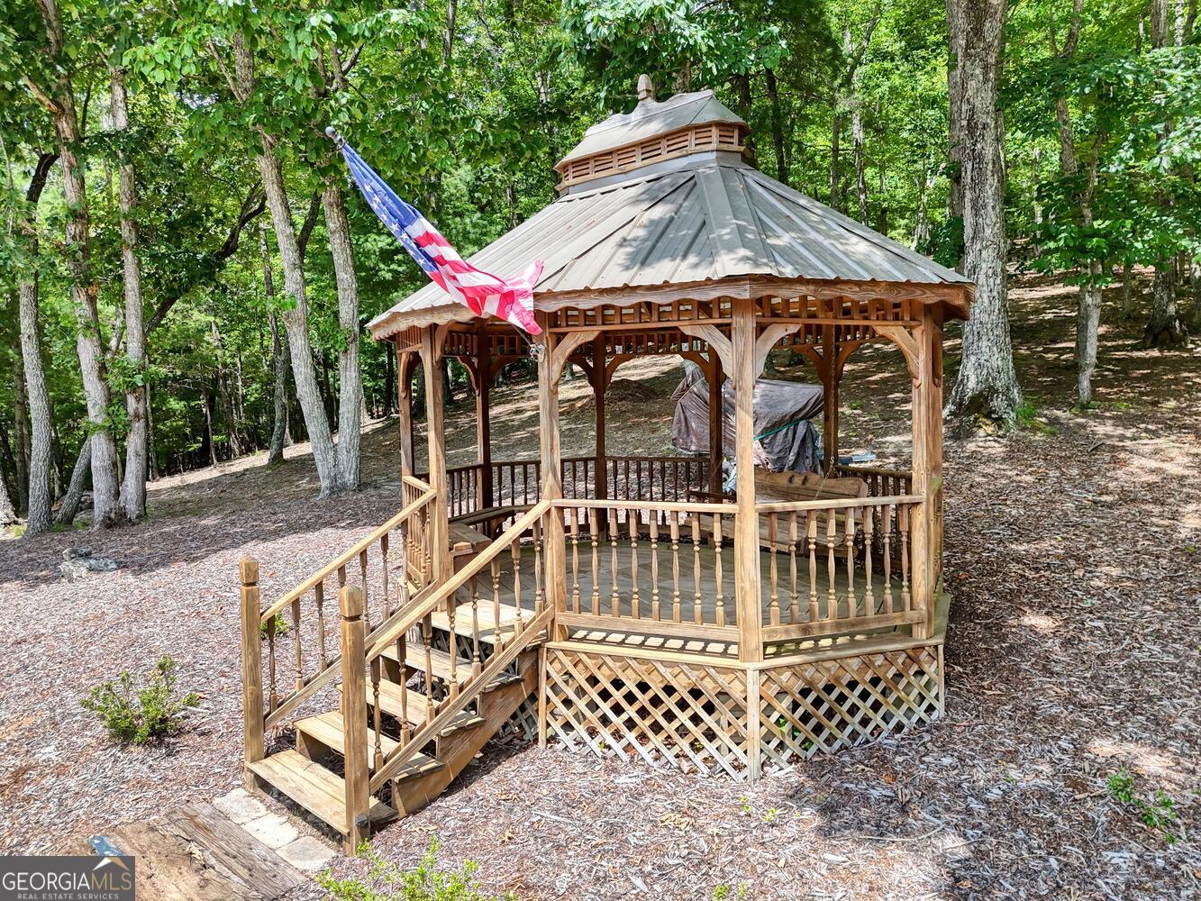 Blairsville, Georgia, 30512, United States, 4 Bedrooms Bedrooms, ,4 BathroomsBathrooms,Residential,Active,1897990