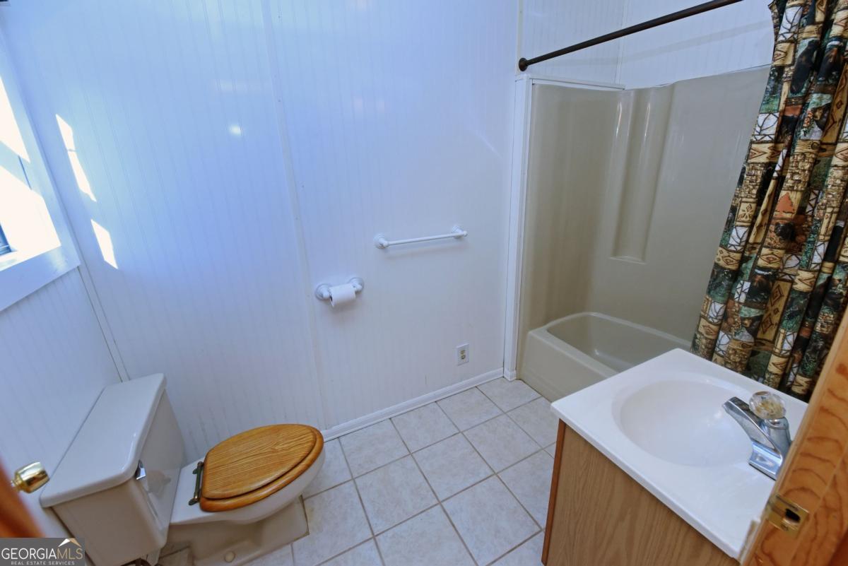 Blairsville, Georgia, 30512, United States, 3 Bedrooms Bedrooms, ,3 BathroomsBathrooms,Residential,Active,2009374