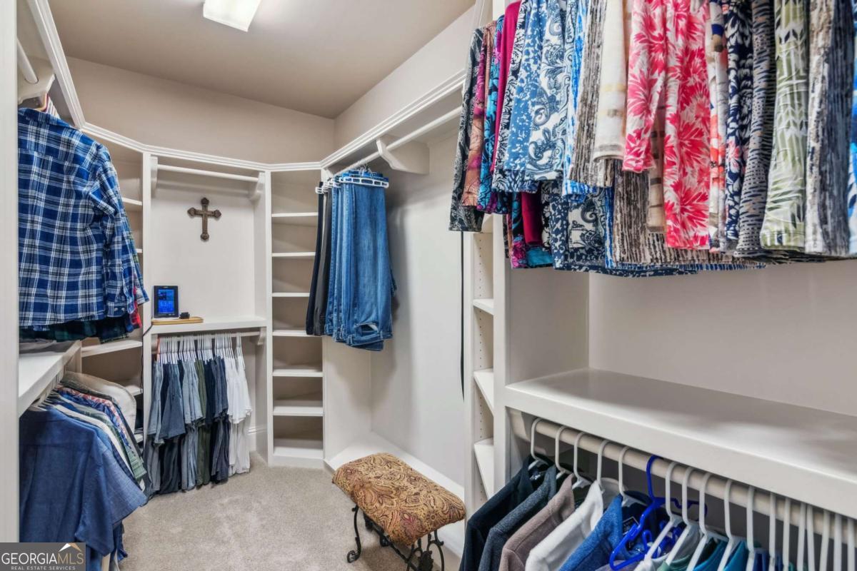 Big Canoe, Georgia, 30143, United States, 5 Bedrooms Bedrooms, ,6 BathroomsBathrooms,Residential,Active,1997550