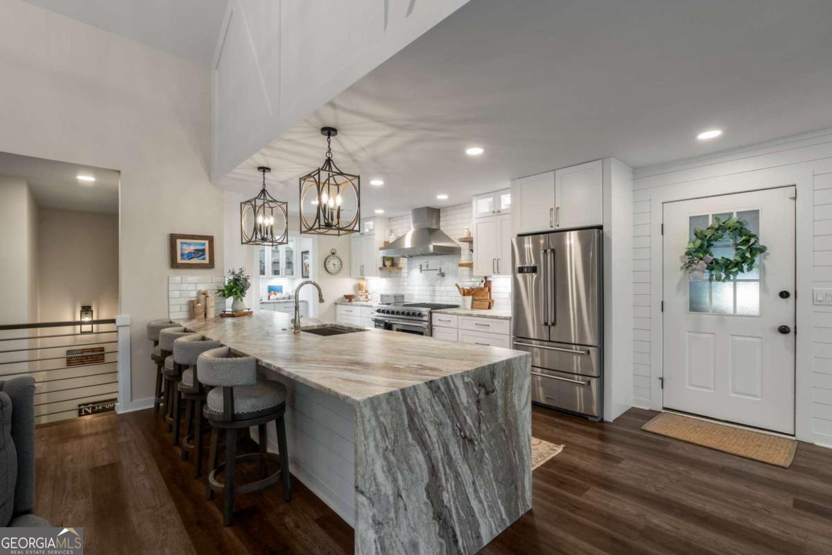 Buford, Georgia, 30518, United States, 5 Bedrooms Bedrooms, ,4 BathroomsBathrooms,Residential,Active,1764462