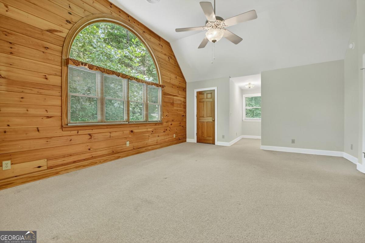 Ellijay, Georgia, 30536, United States, 3 Bedrooms Bedrooms, ,5 BathroomsBathrooms,Residential,Active,1929666
