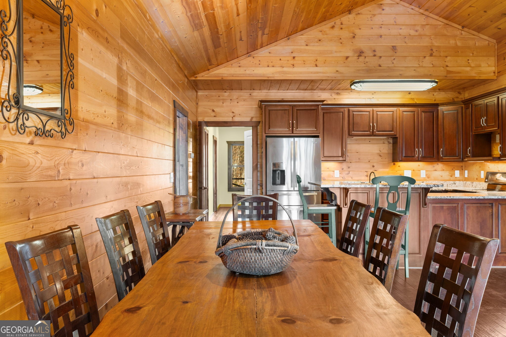 Clarkesville, Georgia, 30523, United States, 3 Bedrooms Bedrooms, ,4 BathroomsBathrooms,Residential,Active,2007020