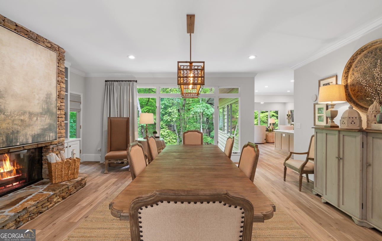 Big Canoe, Georgia, 30143, United States, 5 Bedrooms Bedrooms, ,6 BathroomsBathrooms,Residential,Active,1810518