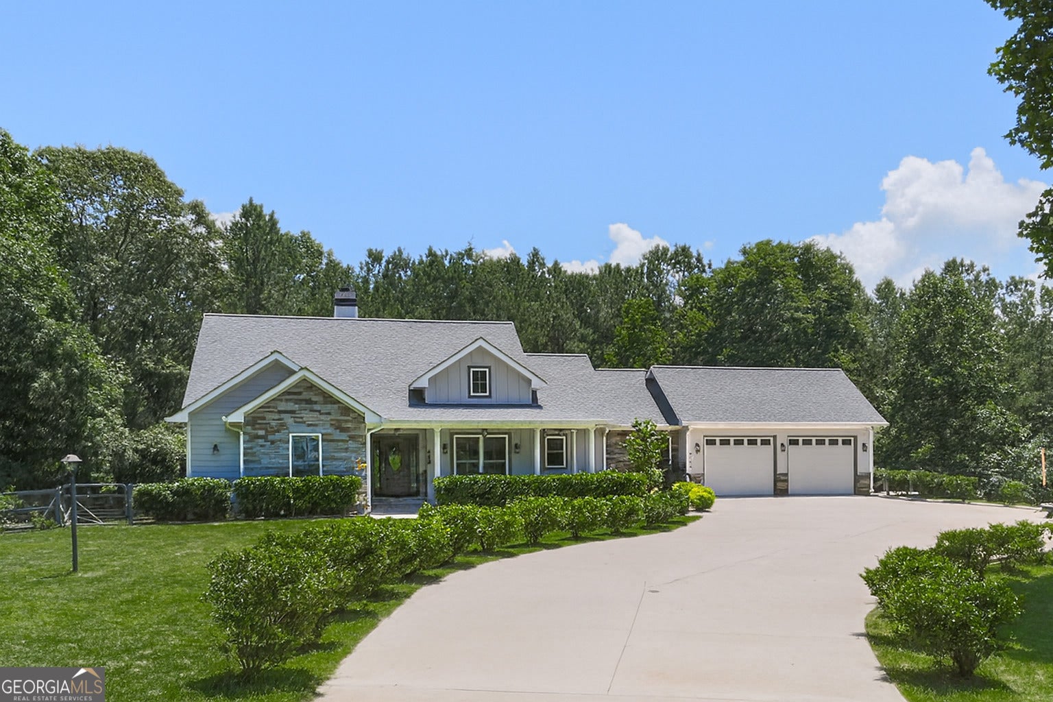 Ellijay, Georgia, 30540, United States, 4 Bedrooms Bedrooms, ,5 BathroomsBathrooms,Residential,Active,1913021