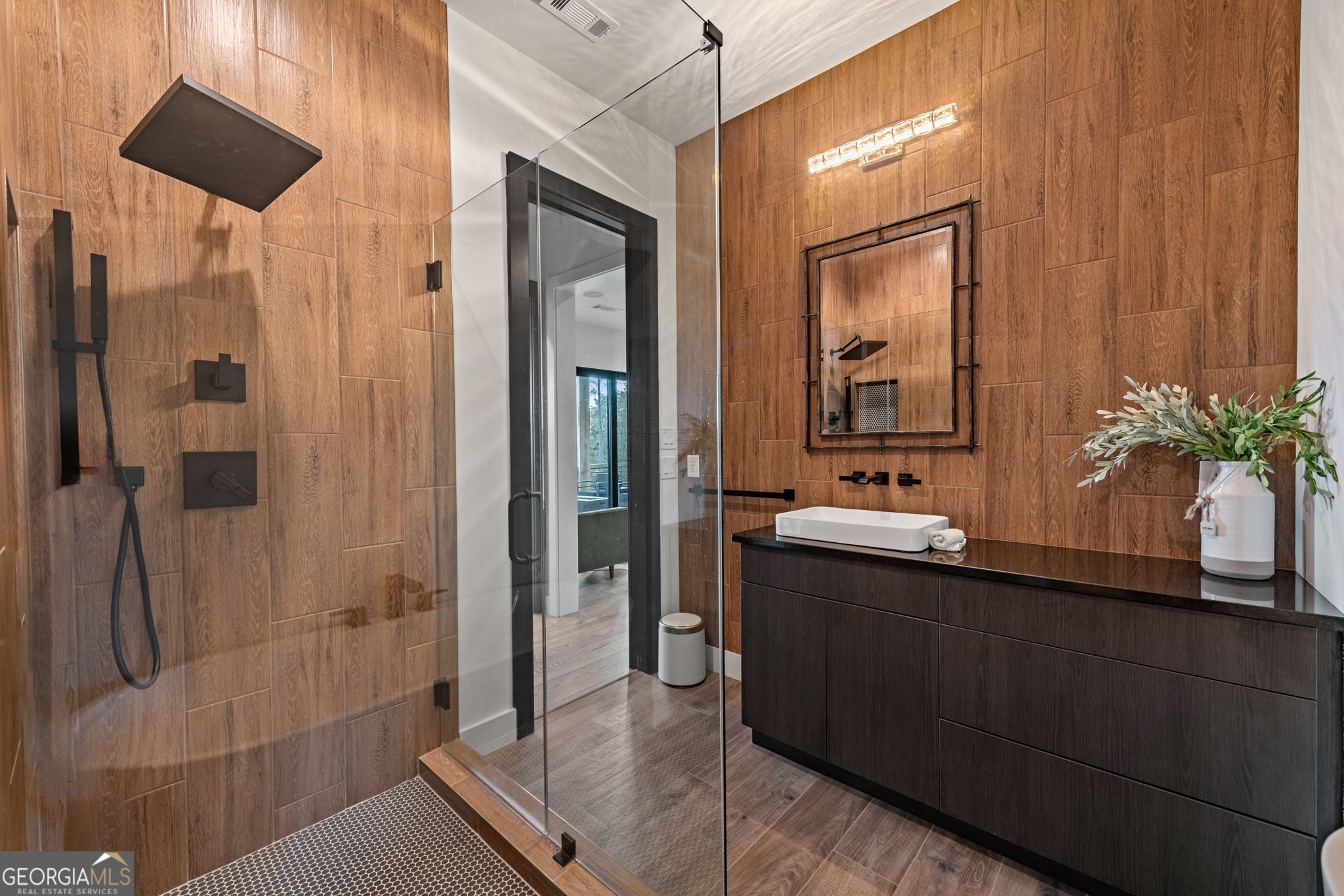 Ellijay, Georgia, 30540, United States, 4 Bedrooms Bedrooms, ,3 BathroomsBathrooms,Residential,Active,1986866