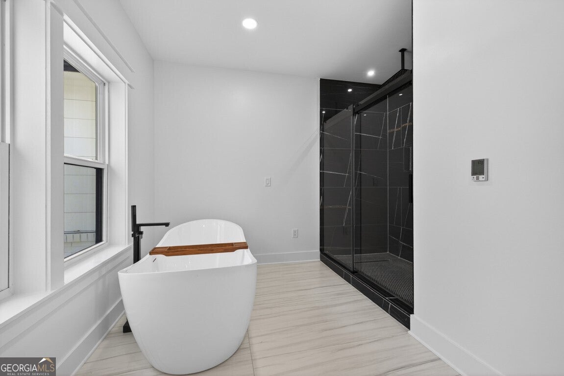 Norcross, Georgia, 30071, United States, 6 Bedrooms Bedrooms, ,5 BathroomsBathrooms,Residential,Active,2009837