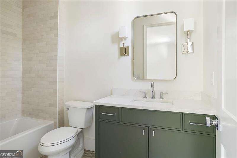 Atlanta, Georgia, 30309, United States, 4 Bedrooms Bedrooms, ,4 BathroomsBathrooms,Residential,Active,1869126