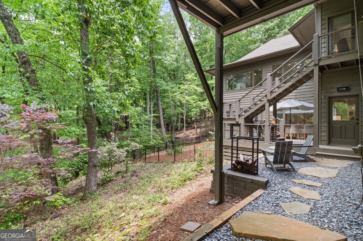 Big Canoe, Georgia, 30143, United States, 5 Bedrooms Bedrooms, ,6 BathroomsBathrooms,Residential,Active,1810518