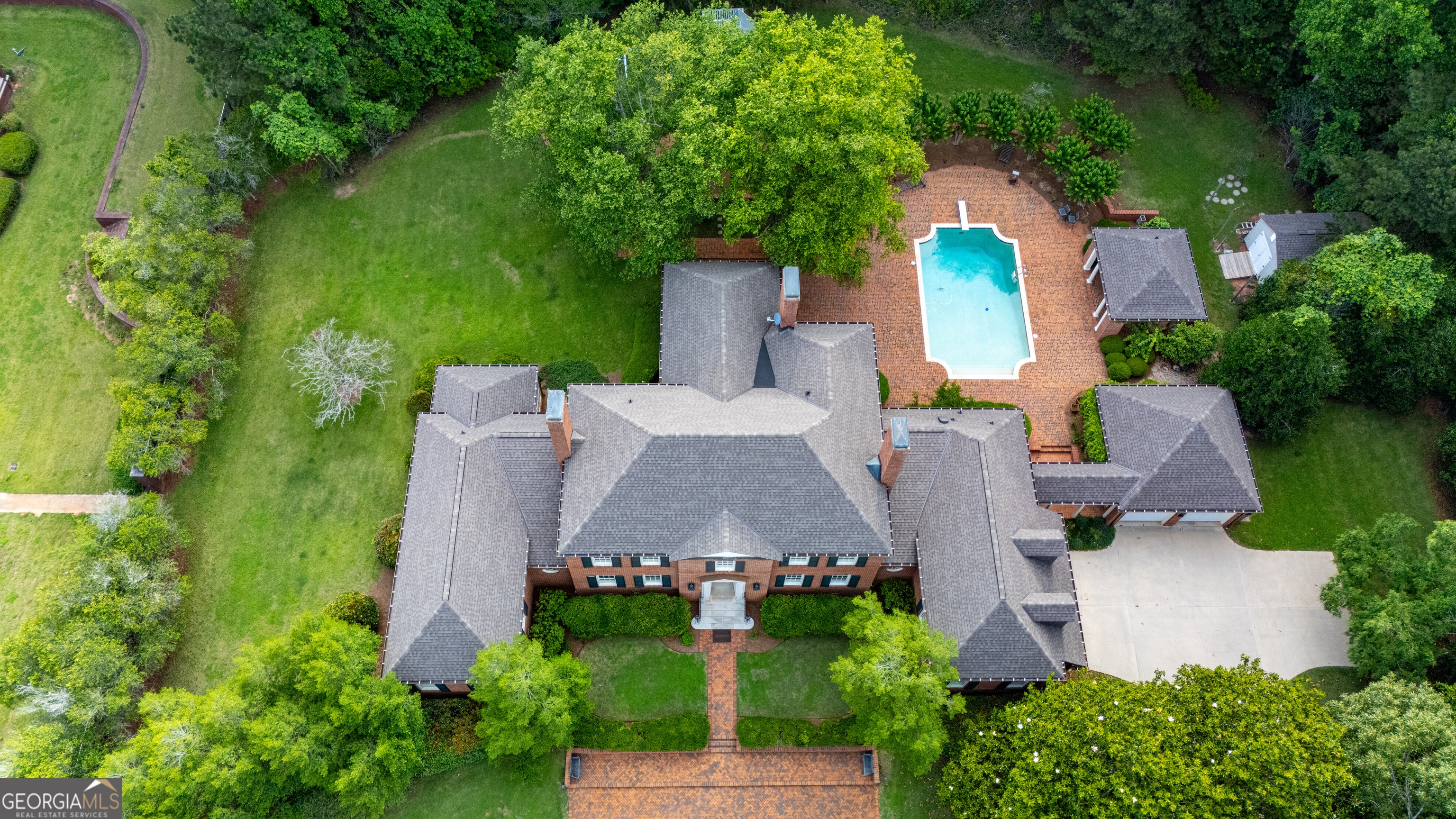 Lagrange, Georgia, 30240, United States, 5 Bedrooms Bedrooms, ,8 BathroomsBathrooms,Residential,Active,1843897
