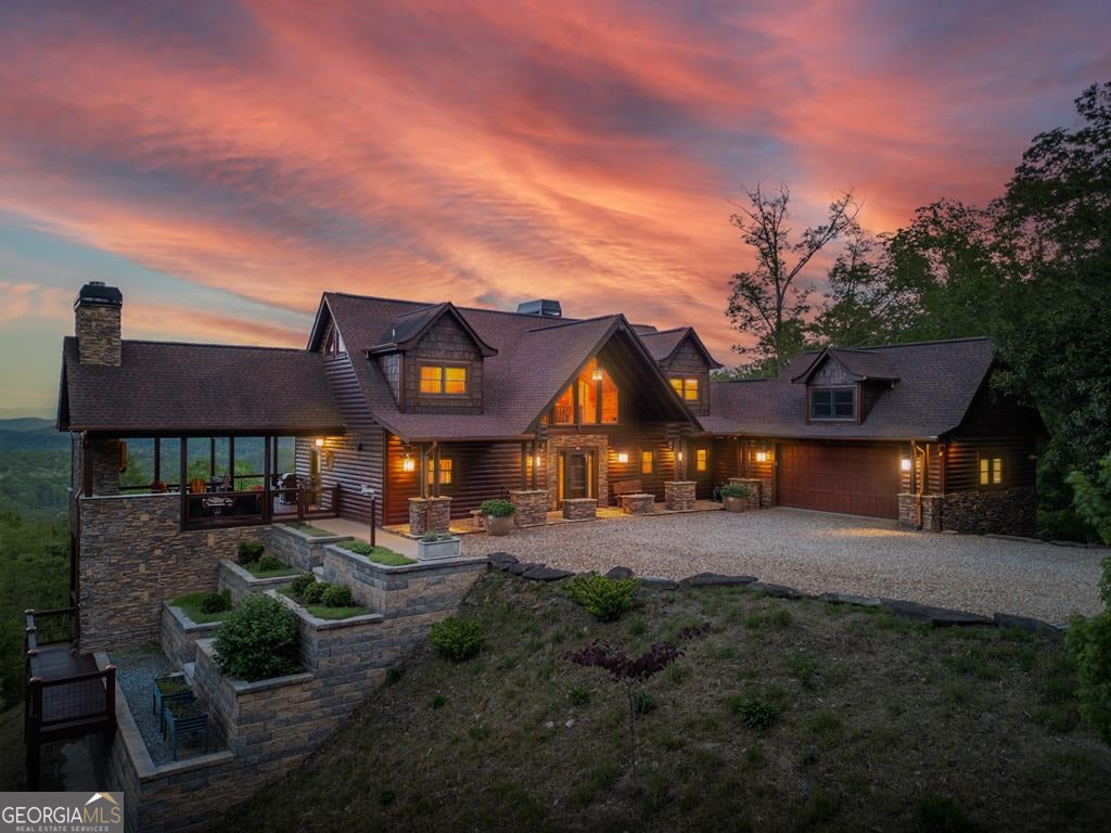 Mineral Bluff, Georgia, 30559, United States, 4 Bedrooms Bedrooms, ,5 BathroomsBathrooms,Residential,Active,2044577