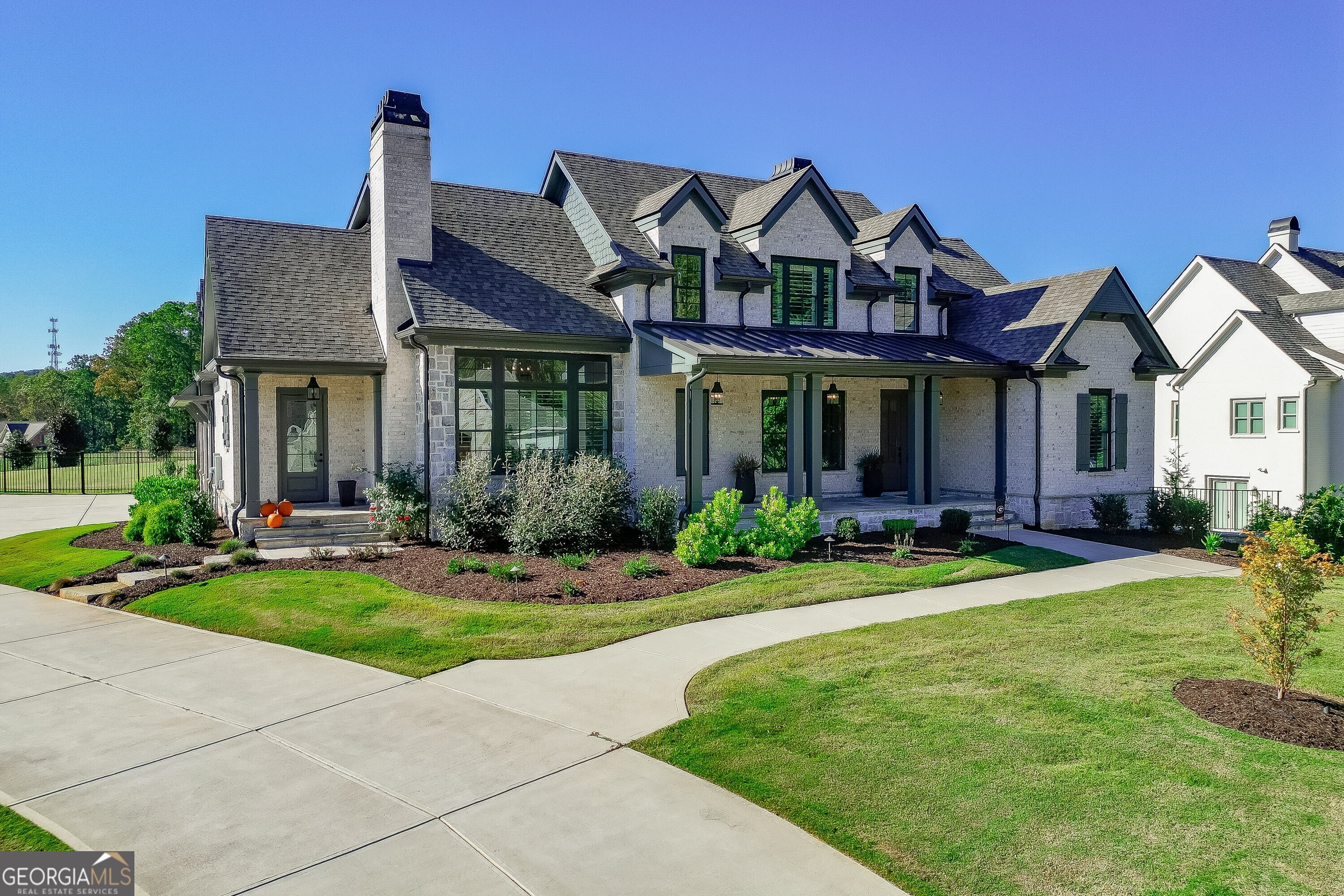 Flowery Branch, Georgia, 30542, United States, 4 Bedrooms Bedrooms, ,6 BathroomsBathrooms,Residential,Active,1999906