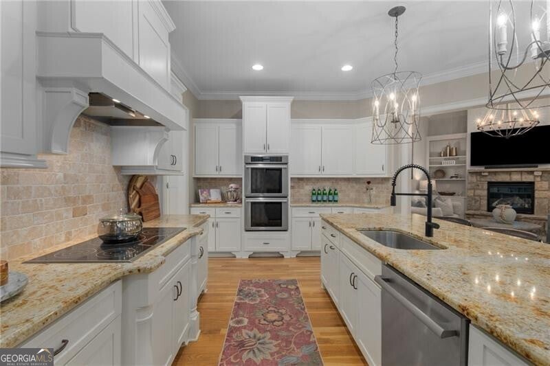 Peachtree Corners, Georgia, 30092, United States, 5 Bedrooms Bedrooms, ,4 BathroomsBathrooms,Residential,Active,1894563