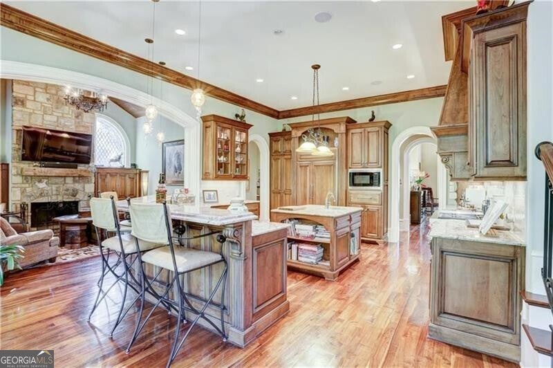 Atlanta, Georgia, 30339, United States, 5 Bedrooms Bedrooms, ,7 BathroomsBathrooms,Residential,Active,1936159