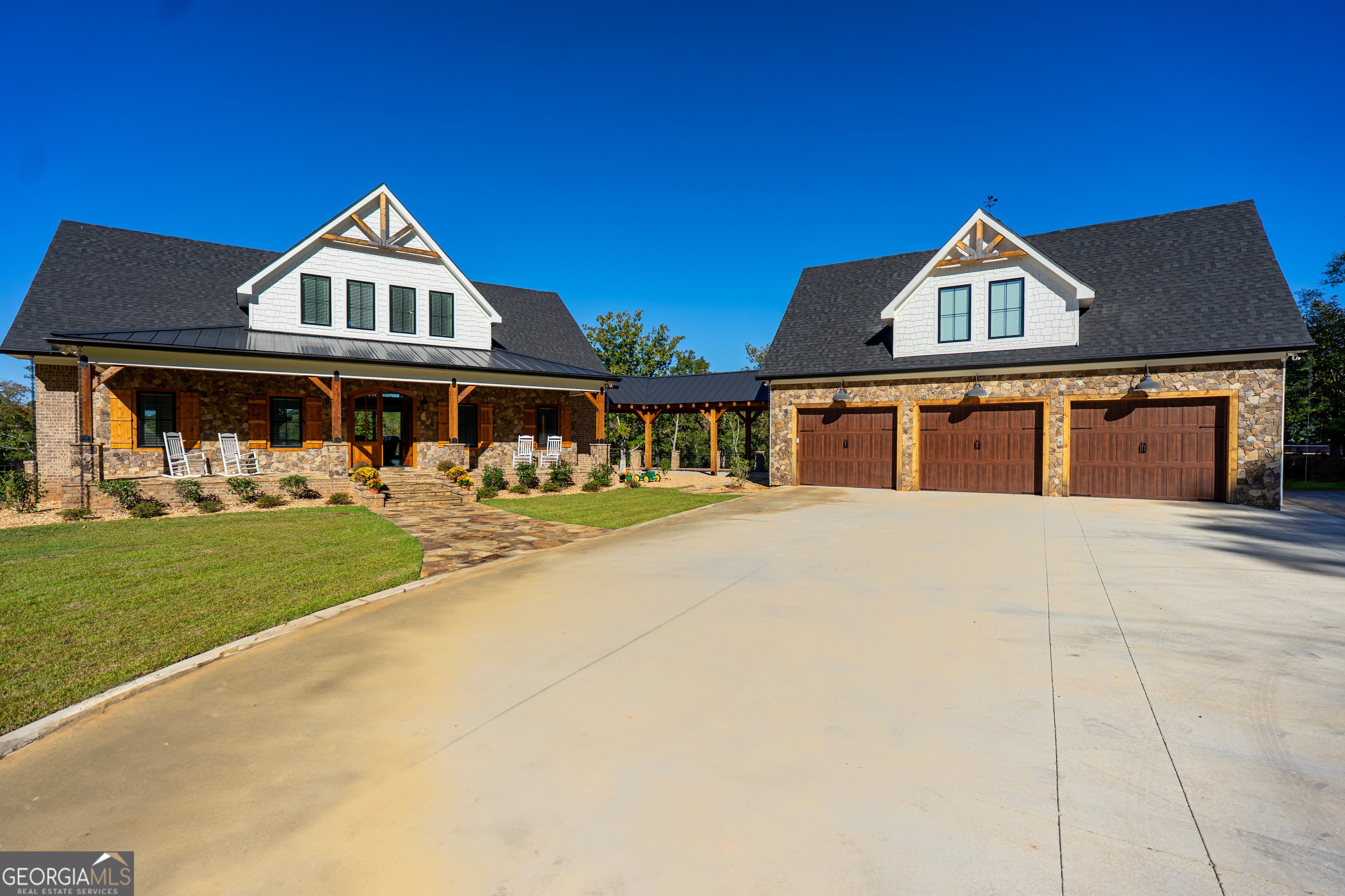 Hamilton, Georgia, 31811, United States, 4 Bedrooms Bedrooms, ,4 BathroomsBathrooms,Residential,Active,1973259