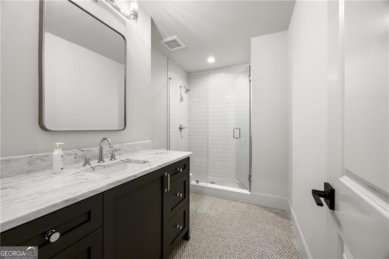Alpharetta, Georgia, 30004, United States, 6 Bedrooms Bedrooms, ,8 BathroomsBathrooms,Residential,Active,1929430