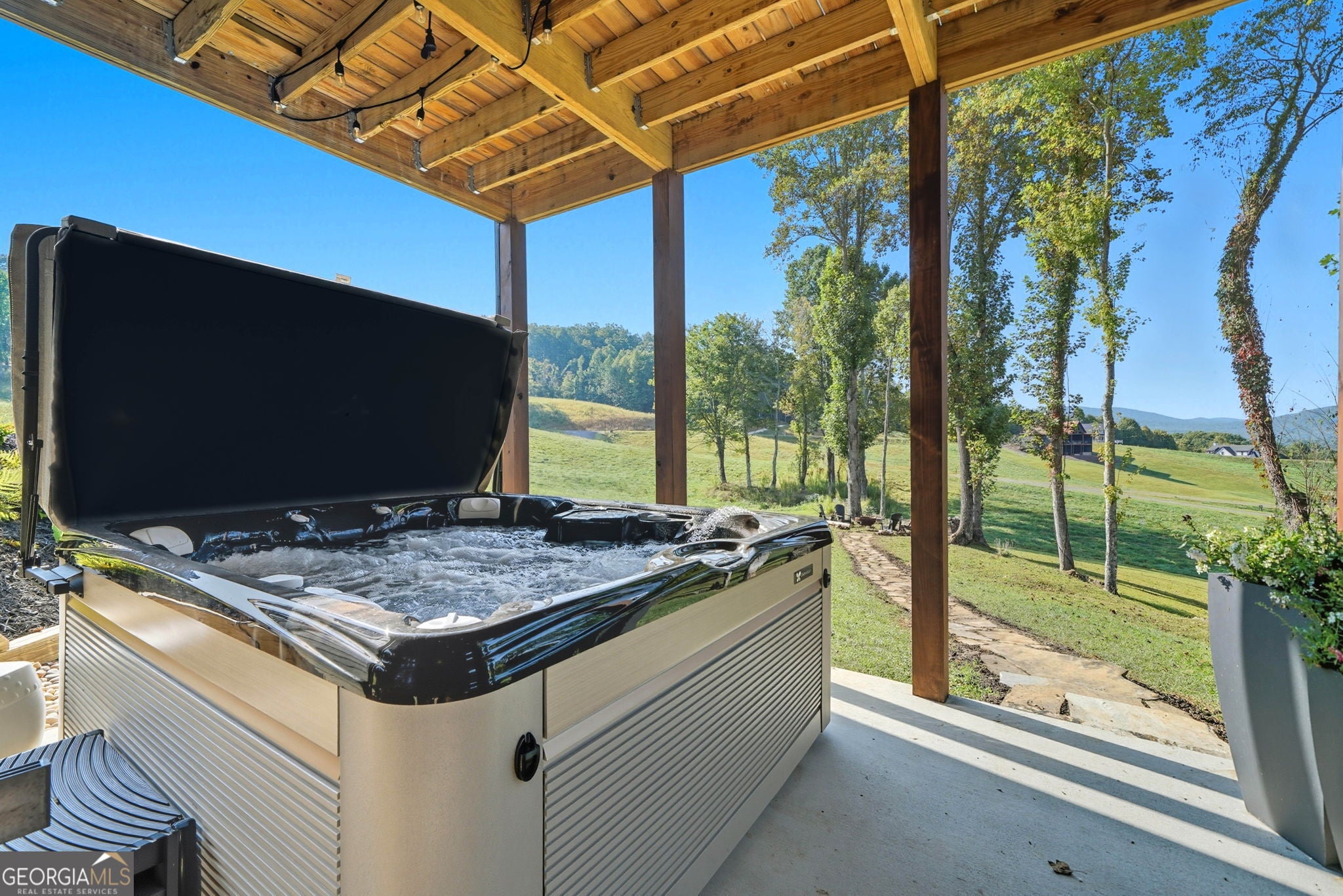 Morganton, Georgia, 30560, United States, 4 Bedrooms Bedrooms, ,4 BathroomsBathrooms,Residential,Active,2001369