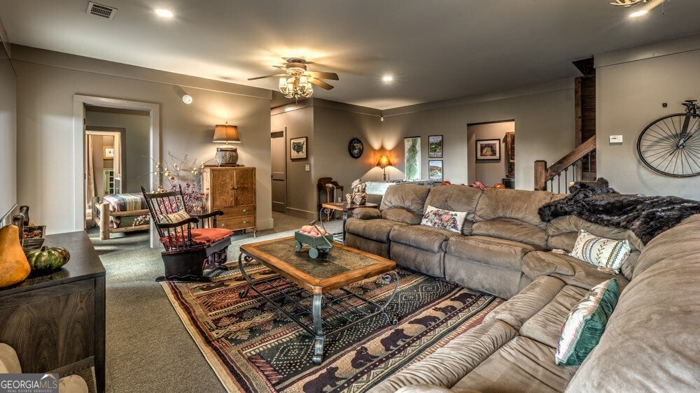 Ellijay, Georgia, 30536, United States, 6 Bedrooms Bedrooms, ,5 BathroomsBathrooms,Residential,Active,1936401