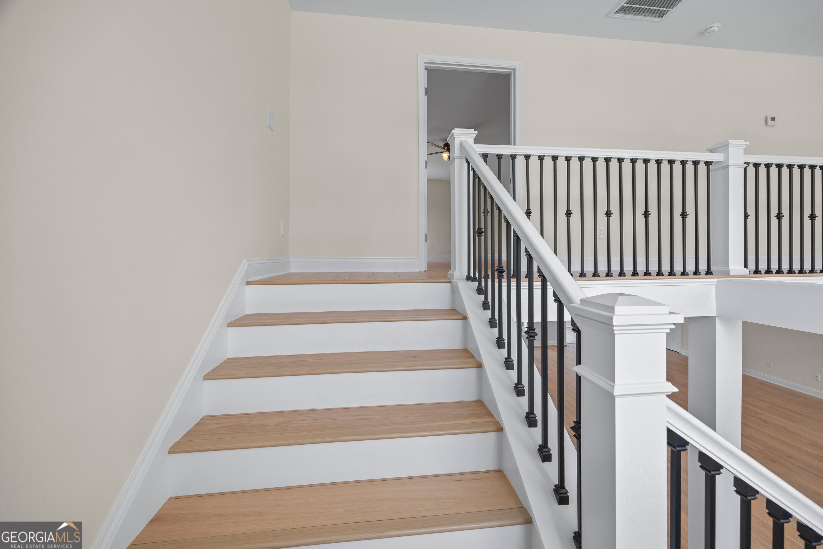 Martin, Georgia, 30557, United States, 6 Bedrooms Bedrooms, ,5 BathroomsBathrooms,Residential,Active,1964253