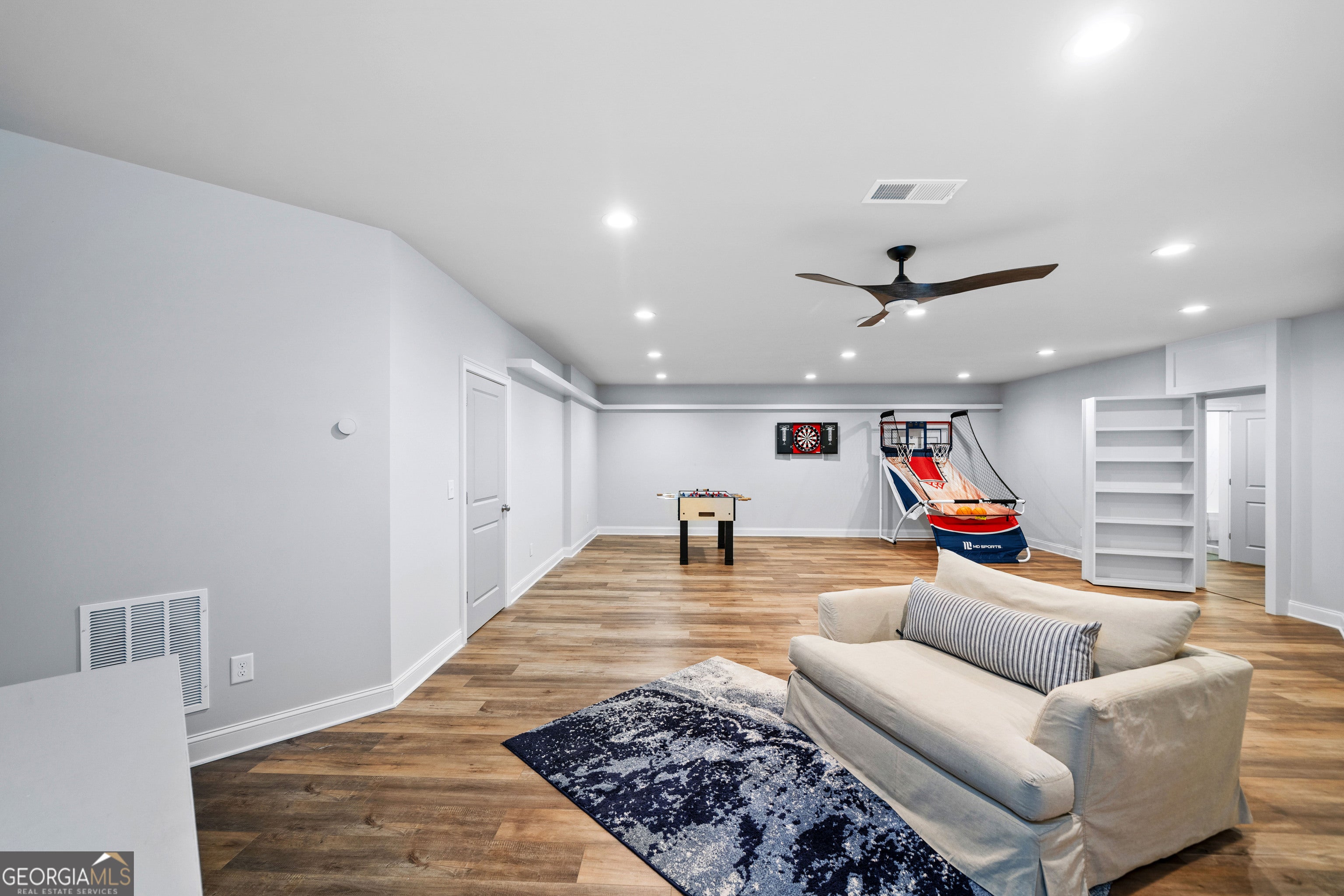 Milton, Georgia, 30004, United States, 5 Bedrooms Bedrooms, ,7 BathroomsBathrooms,Residential,Active,1894556