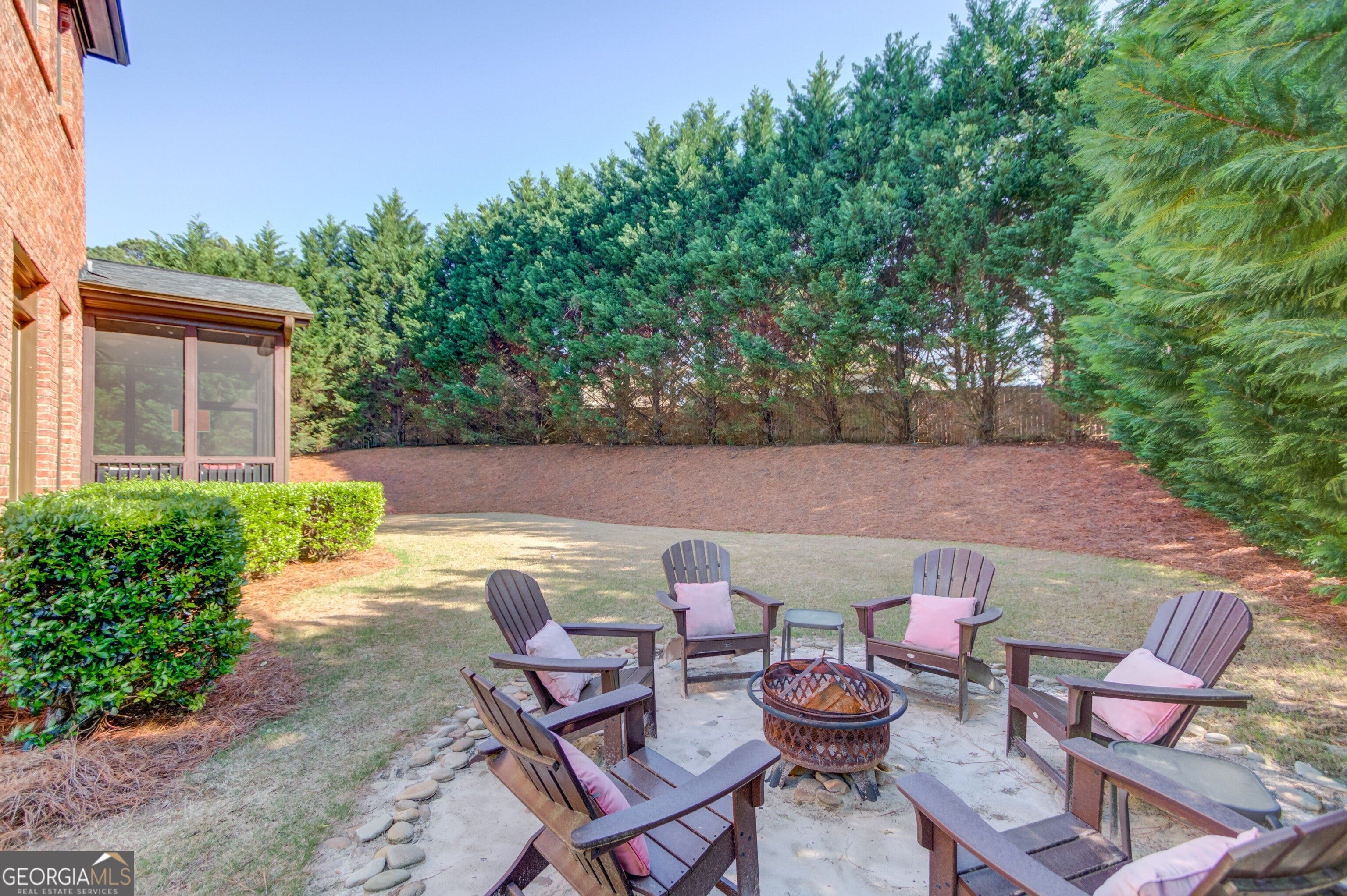 Cumming, Georgia, 30040, United States, 6 Bedrooms Bedrooms, ,7 BathroomsBathrooms,Residential,Active,1898201