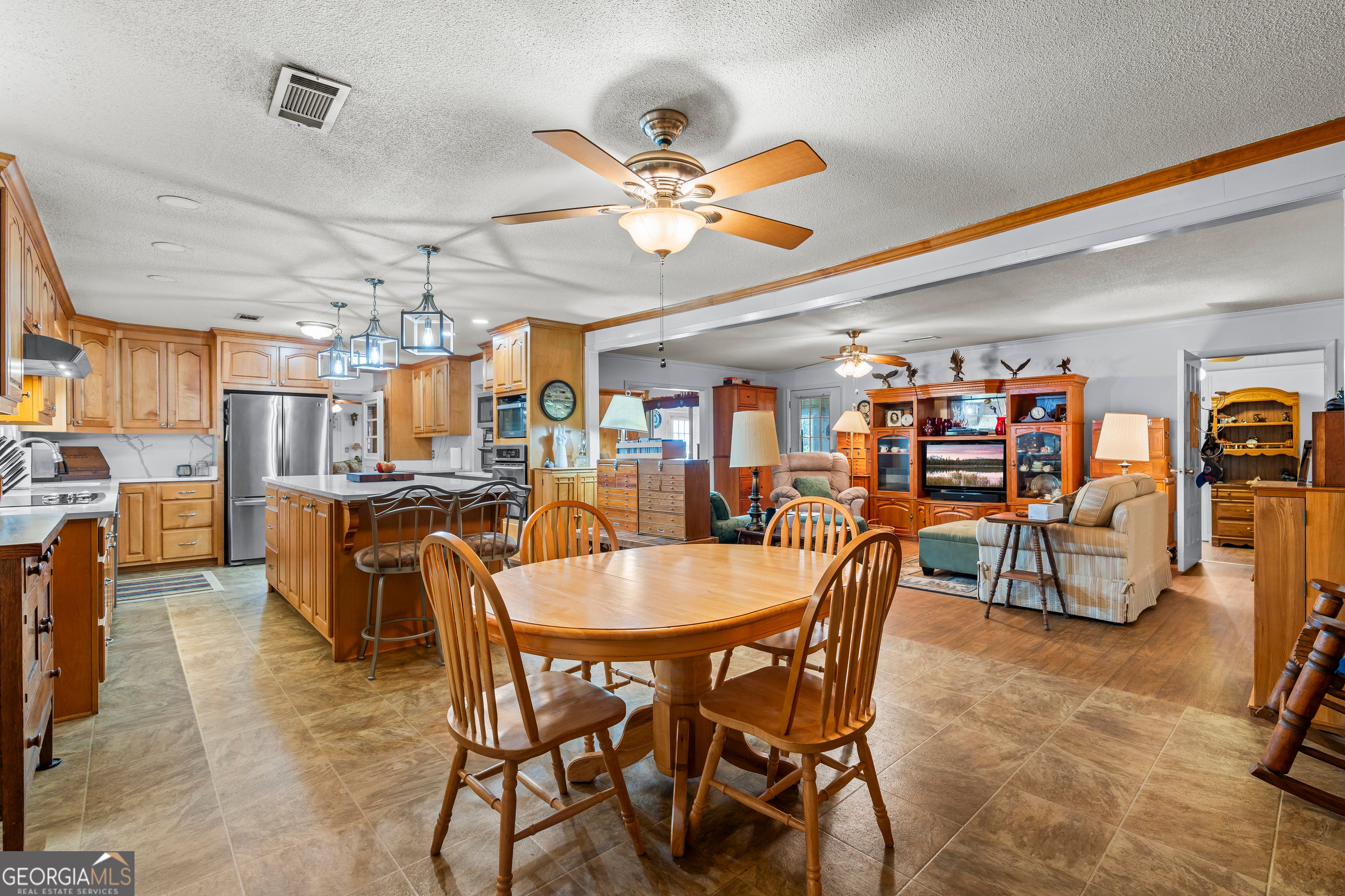 Commerce, Georgia, 30529, United States, 4 Bedrooms Bedrooms, ,3 BathroomsBathrooms,Residential,Active,1963280