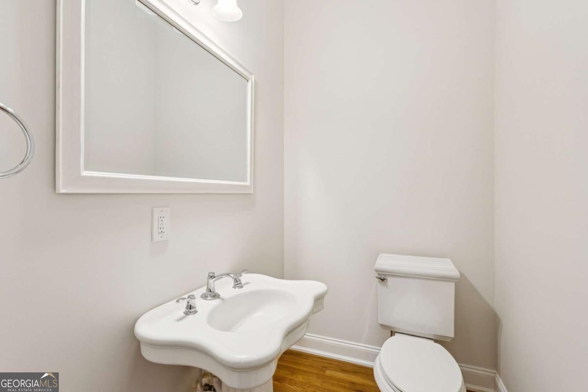 Taylorsville, Georgia, 30178, United States, 5 Bedrooms Bedrooms, ,6 BathroomsBathrooms,Residential,Active,1952987