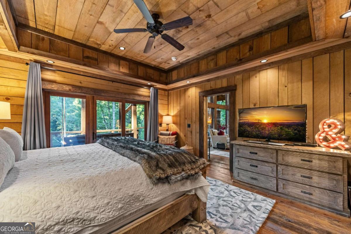 Blue Ridge, Georgia, 30513, United States, 3 Bedrooms Bedrooms, ,5 BathroomsBathrooms,Residential,Active,1973533