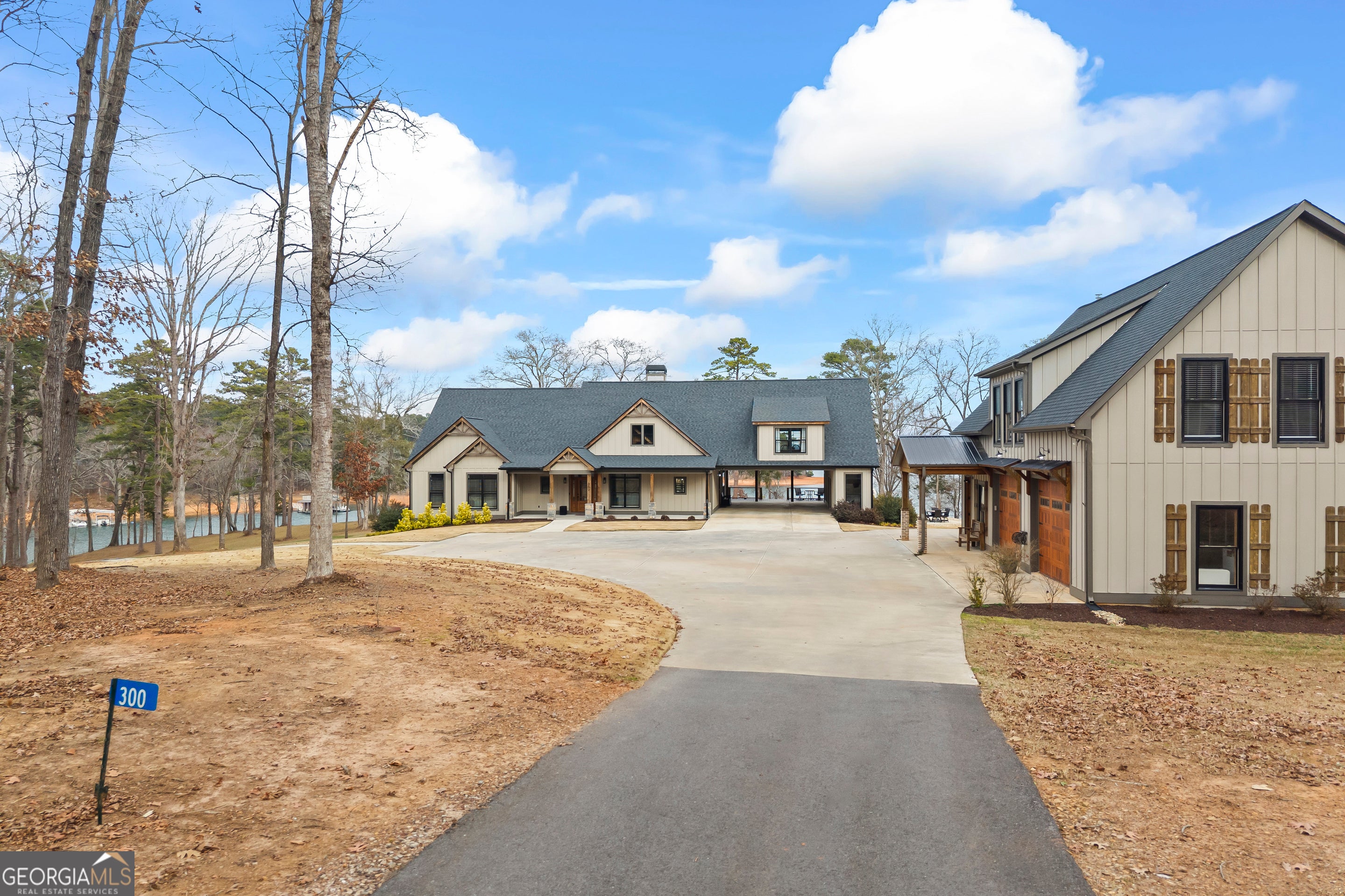 Hartwell, Georgia, 30643, United States, 6 Bedrooms Bedrooms, ,6 BathroomsBathrooms,Residential,Active,2011216