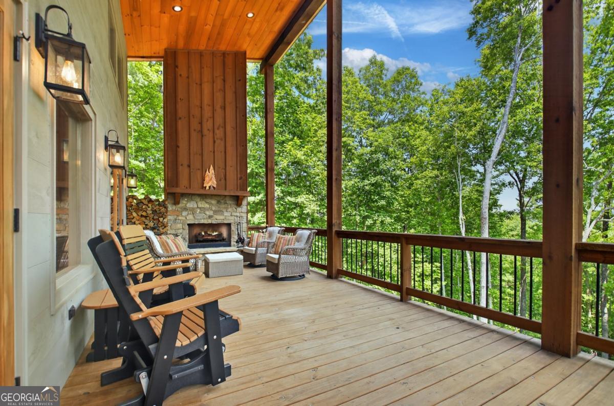 Morganton, Georgia, 30560, United States, 4 Bedrooms Bedrooms, ,4 BathroomsBathrooms,Residential,Active,1853343