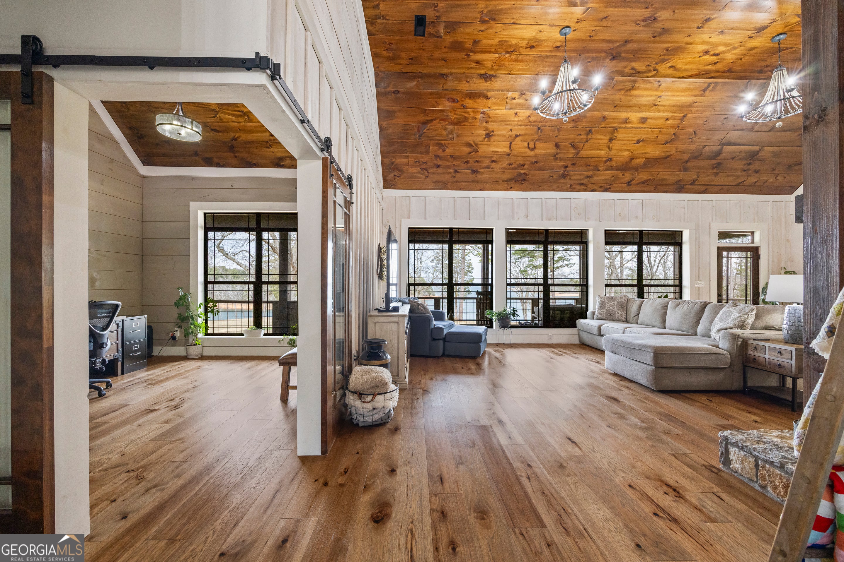 Hartwell, Georgia, 30643, United States, 6 Bedrooms Bedrooms, ,6 BathroomsBathrooms,Residential,Active,2011216